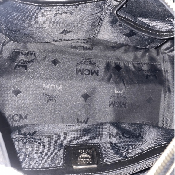 MCM Black Visetos Boston Bag 25cm – Rare Blue Logo Accents Excellent Condition! - Picture 6 of 10